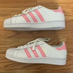 ADIDAS SUPERSTAR PINK ORIGINALS US 9 WMN NWOT